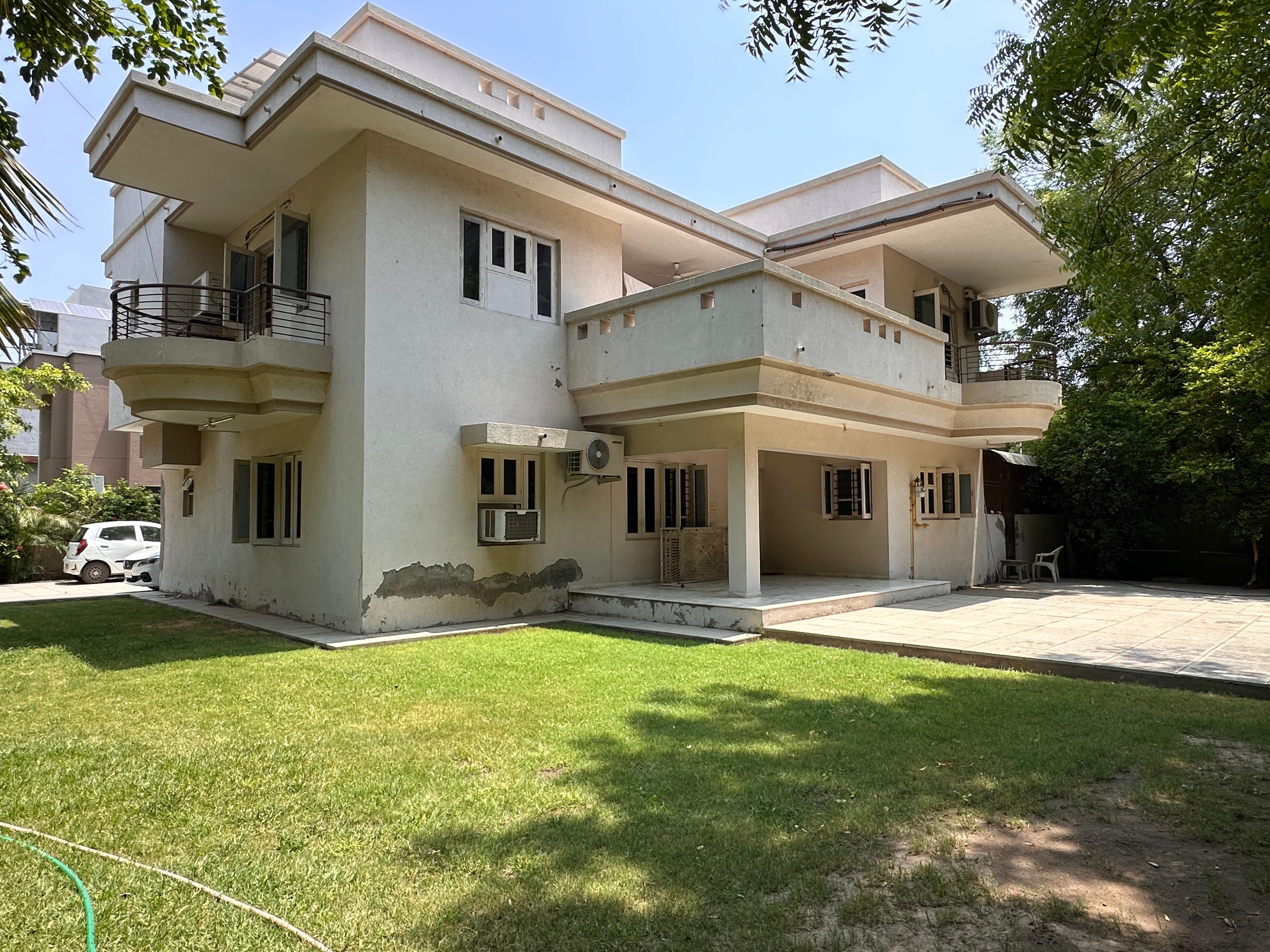 Shalin Bungalow